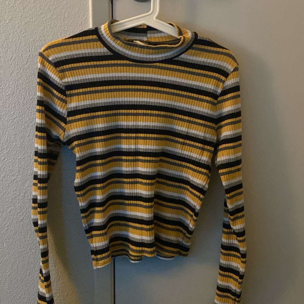 Slim fit long sleeve top